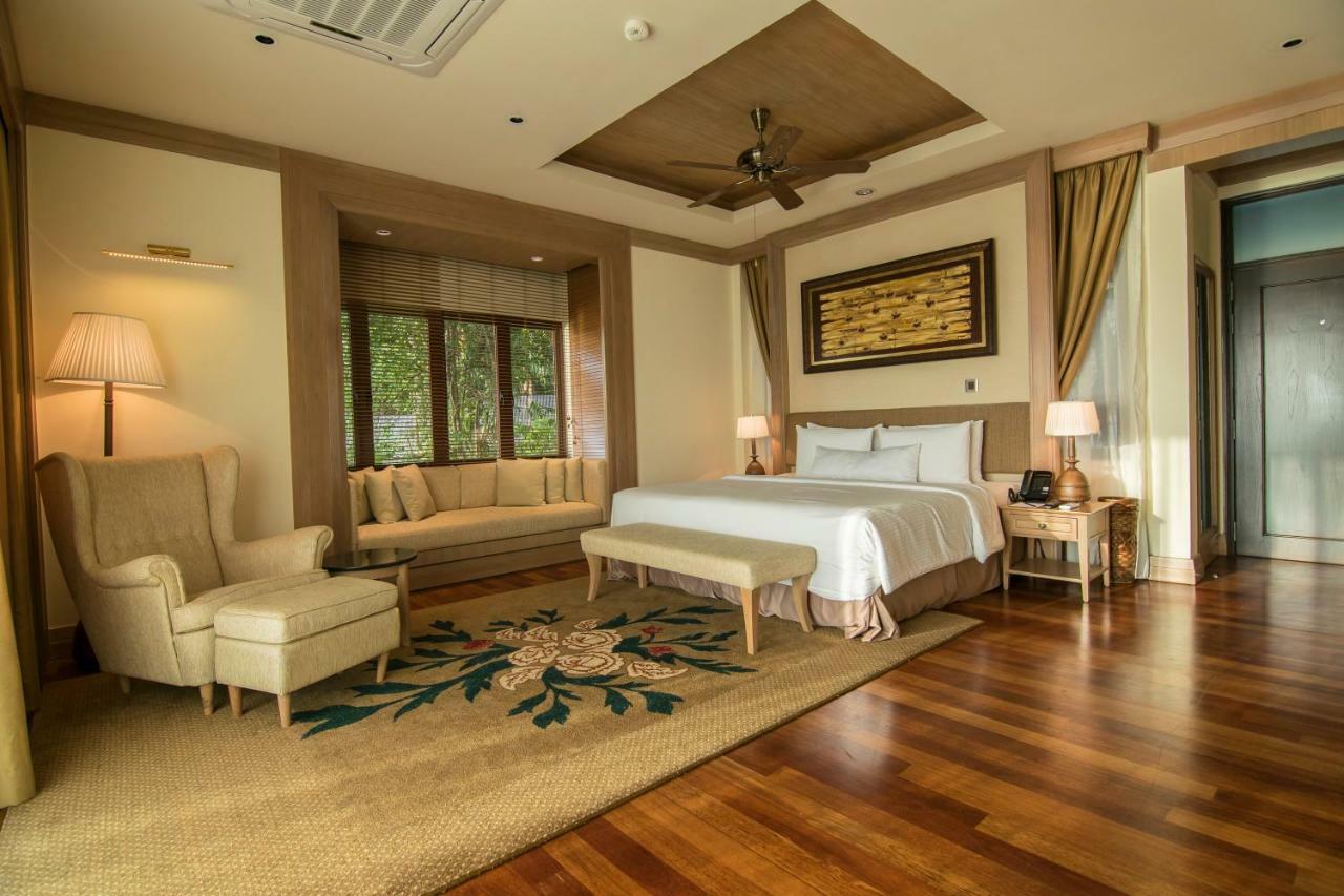 Royale Chulan Cherating Villa Екстер'єр фото