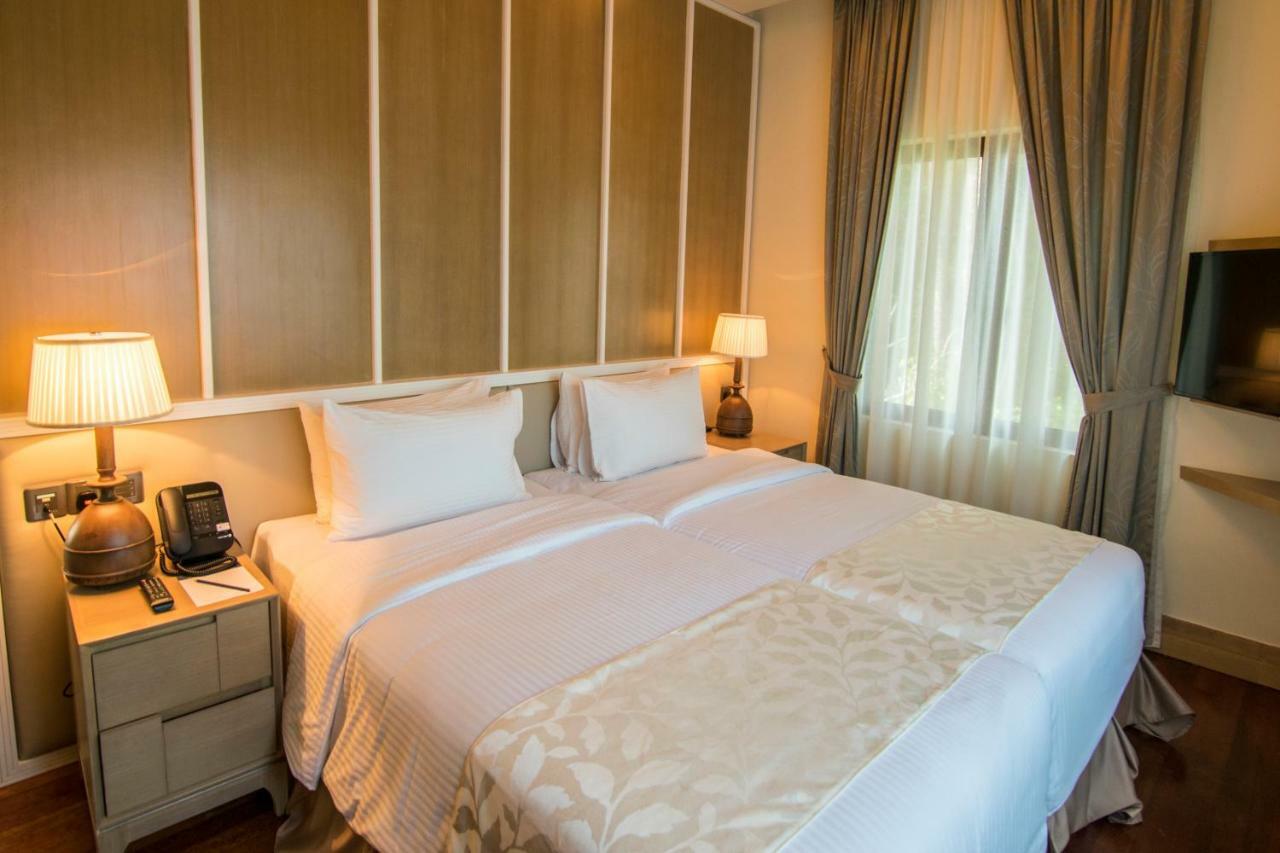 Royale Chulan Cherating Villa Екстер'єр фото